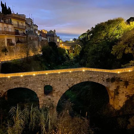 Casa De Poble Termes Romanes Caldes De Montbui Eksteriør billede