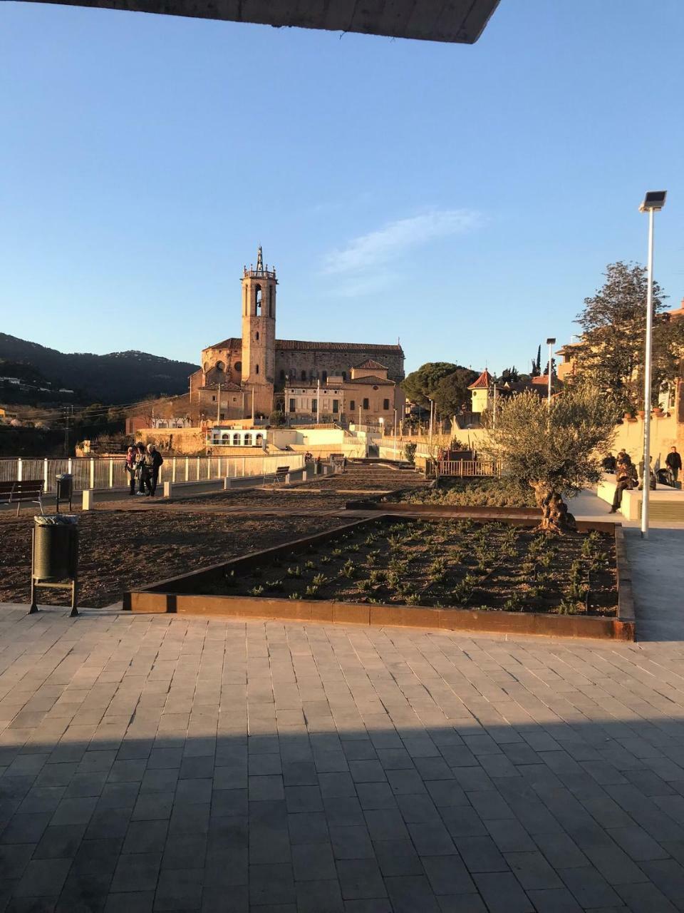 Casa De Poble Termes Romanes Caldes De Montbui Eksteriør billede